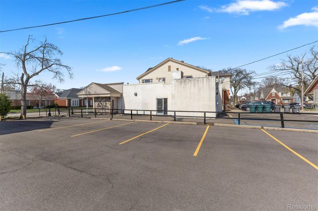 2119 Monroe Street, Dearborn, MI 48124