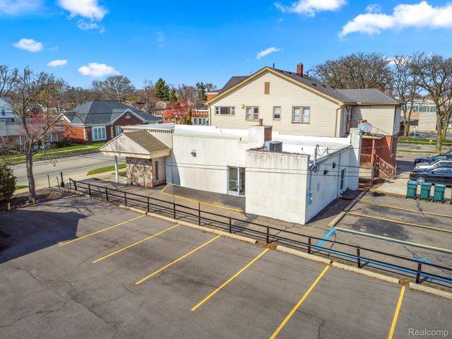 2119 Monroe Street, Dearborn, MI 48124