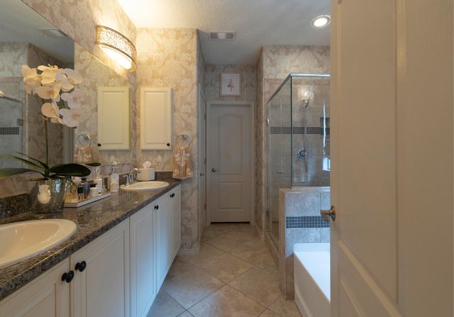 438 Palo Alto Drive NE, Rio Rancho, NM 87124