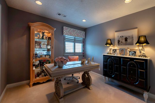438 Palo Alto Drive NE, Rio Rancho, NM 87124