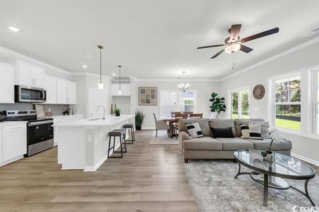 3028 Gadwall Dr., Aynor, SC 29511