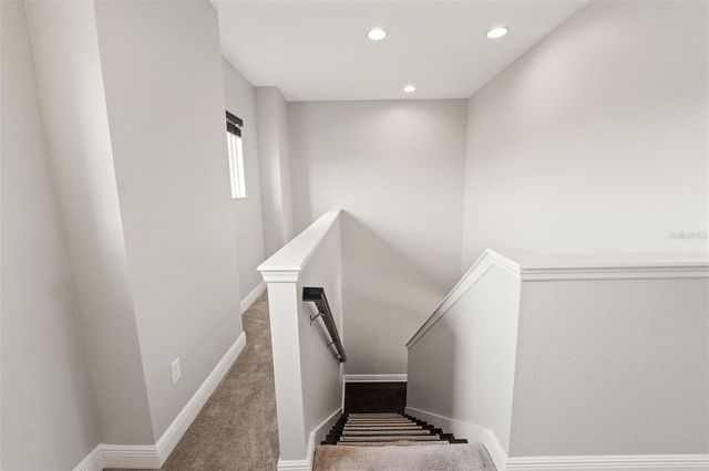 7011 COVINGTON STONE AVENUE, Apollo Beach, FL 33572