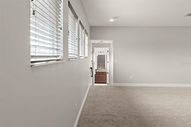 7011 COVINGTON STONE AVENUE, Apollo Beach, FL 33572