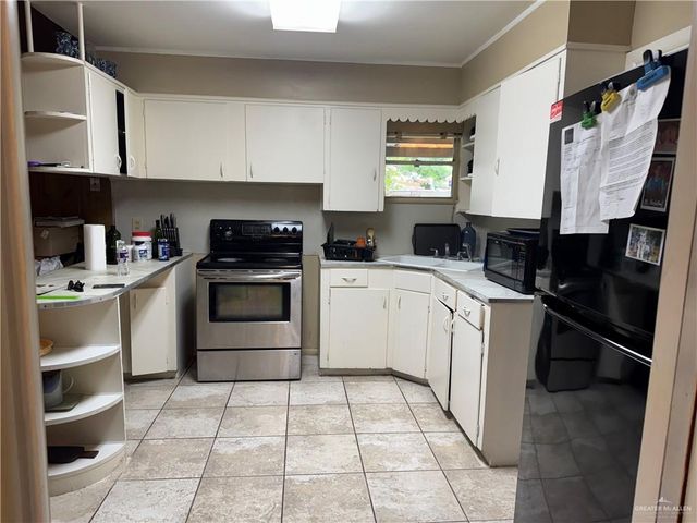 907 W 7th Street, Weslaco, TX 78596