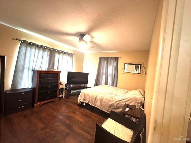 907 W 7th Street, Weslaco, TX 78596