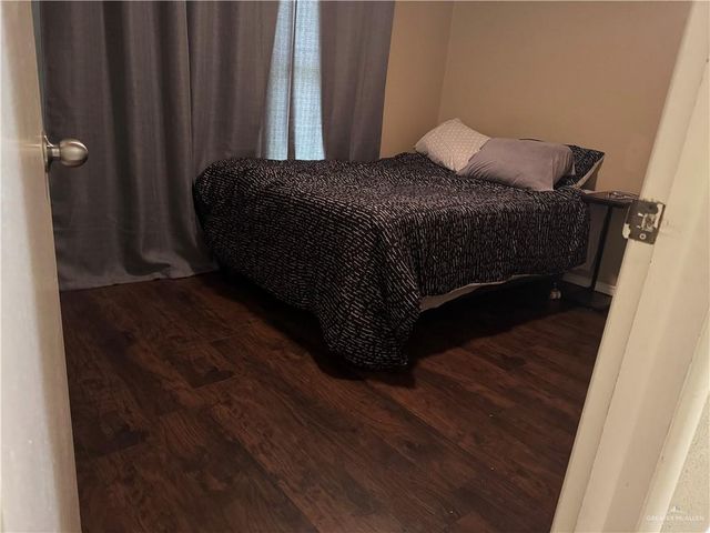 907 W 7th Street, Weslaco, TX 78596
