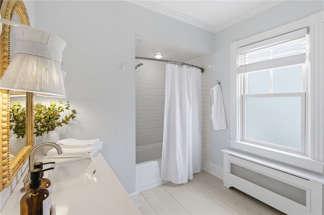 60 Prospect Hill Street, Newport, RI 02840