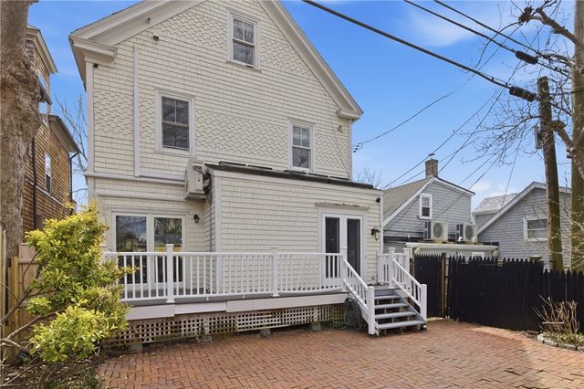 60 Prospect Hill Street, Newport, RI 02840