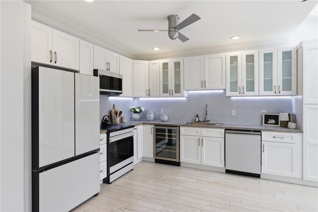 60 Prospect Hill Street, Newport, RI 02840