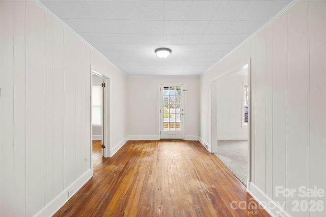 302 S Maple Street, Dallas, NC 28034