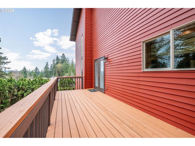 12 CITY VIEW Blvd, Longview, WA 98632
