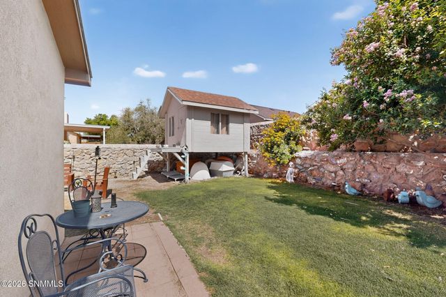 5041 Starlite Court, Las Cruces, NM 88012