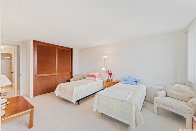 250 Kawaihae Street 10A, Honolulu, HI 96825