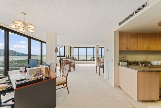 250 Kawaihae Street 10A, Honolulu, HI 96825