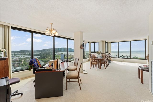 250 Kawaihae Street 10A, Honolulu, HI 96825