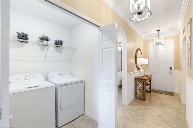 9590 Trevi CT 5313, Naples, FL 34113