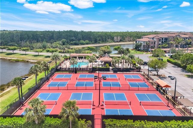 9590 Trevi CT 5313, Naples, FL 34113