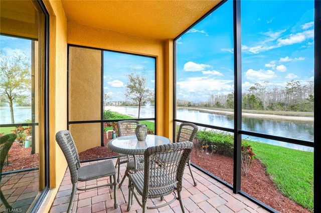 9590 Trevi CT 5313, Naples, FL 34113