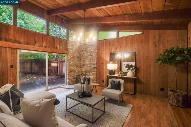 1867 Toyon Dr, Concord, CA 94520