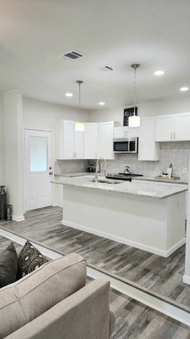 2000 May Street, Fort Worth, TX 76110