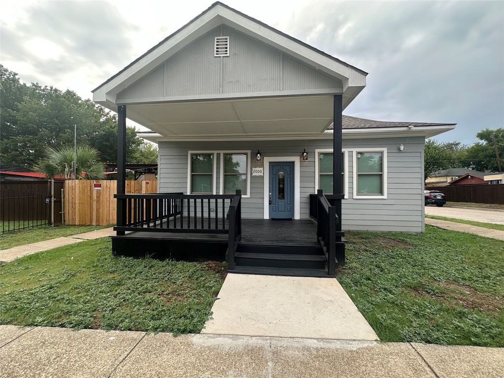 2000 May Street, Fort Worth, TX 76110