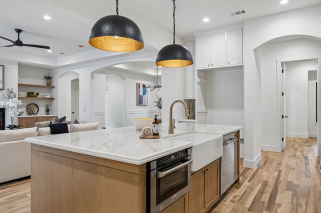 6915 Middle Cove Drive, Dallas, TX 75248