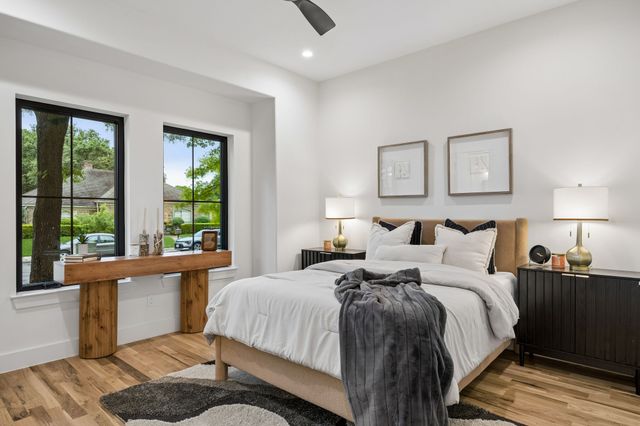 6915 Middle Cove Drive, Dallas, TX 75248