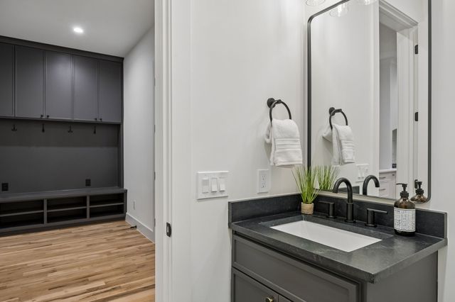 6915 Middle Cove Drive, Dallas, TX 75248