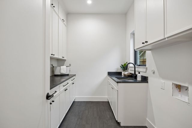 6915 Middle Cove Drive, Dallas, TX 75248