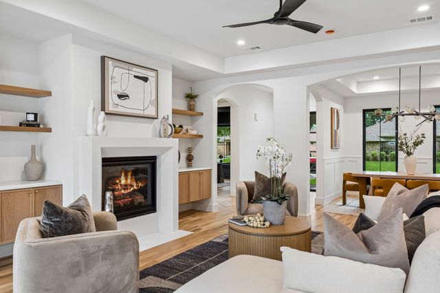 6915 Middle Cove Drive, Dallas, TX 75248