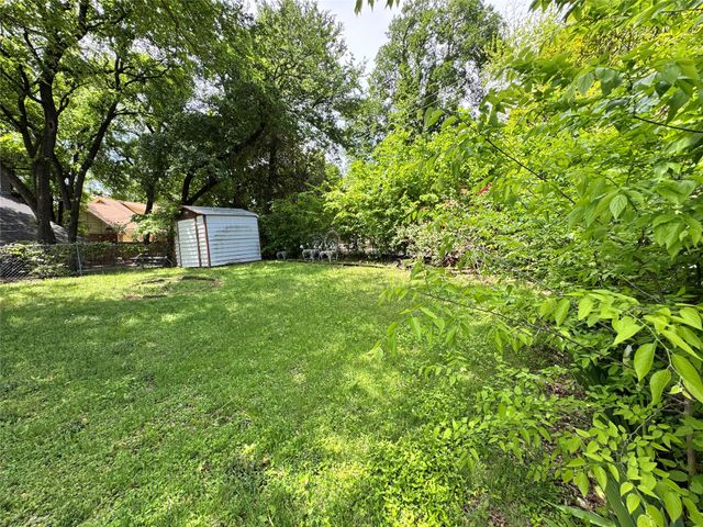 4115 Shoreline Drive, Dallas, TX 75233