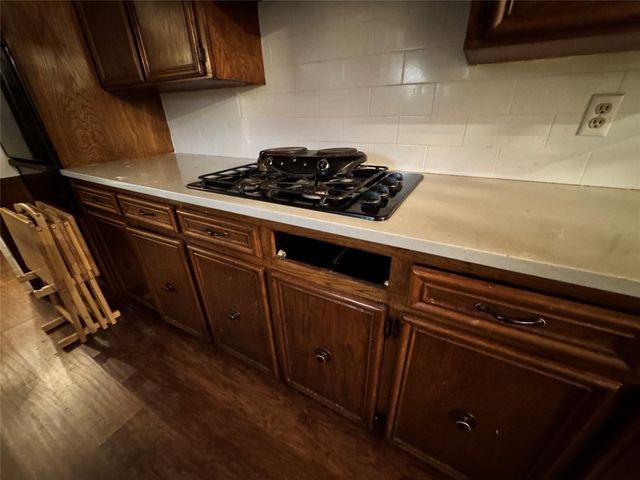 4115 Shoreline Drive, Dallas, TX 75233