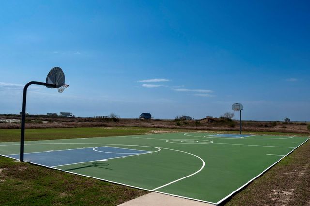 3529 Kiawah Circle, Palacios, TX 77465