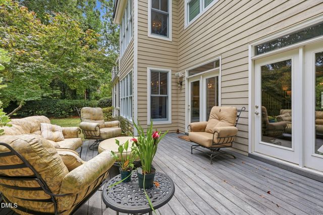 1031 Pinehurst Drive, Chapel Hill, NC 27517