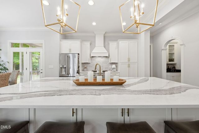 1031 Pinehurst Drive, Chapel Hill, NC 27517