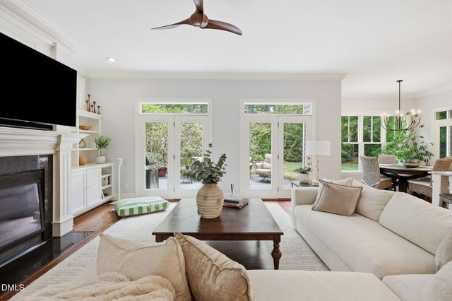 1031 Pinehurst Drive, Chapel Hill, NC 27517