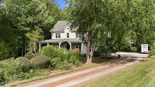 1031 Pinehurst Drive, Chapel Hill, NC 27517