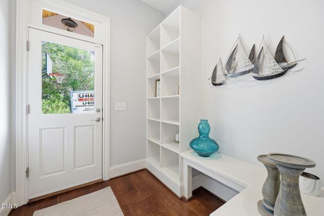 1031 Pinehurst Drive, Chapel Hill, NC 27517