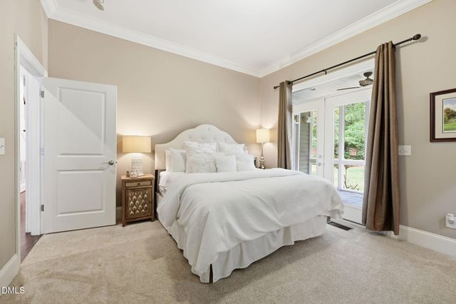 1031 Pinehurst Drive, Chapel Hill, NC 27517