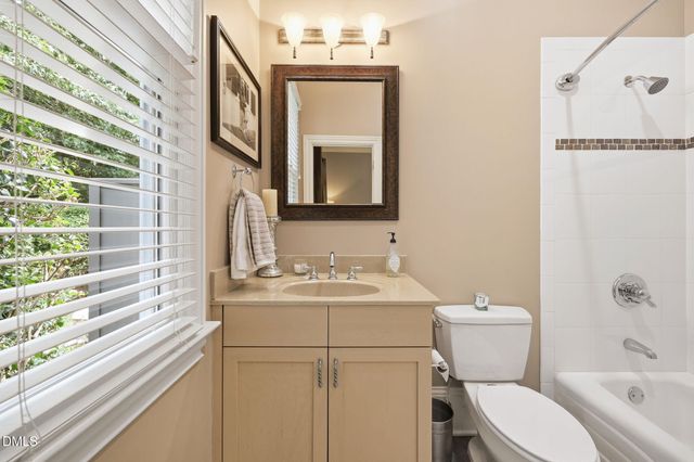 1031 Pinehurst Drive, Chapel Hill, NC 27517