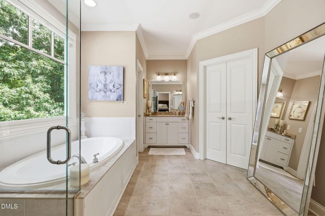 1031 Pinehurst Drive, Chapel Hill, NC 27517