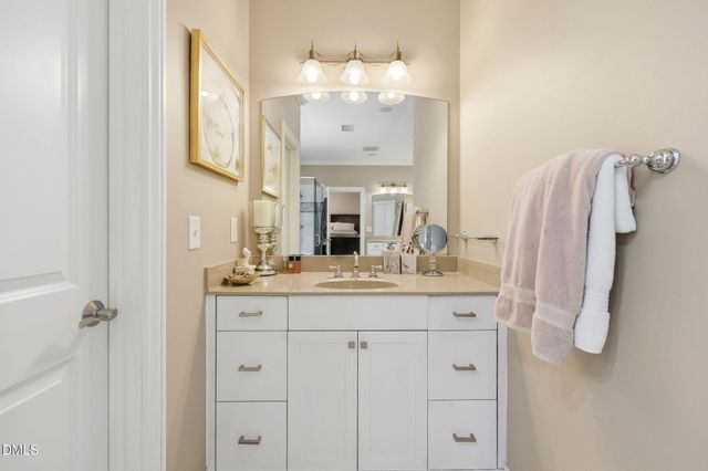 1031 Pinehurst Drive, Chapel Hill, NC 27517