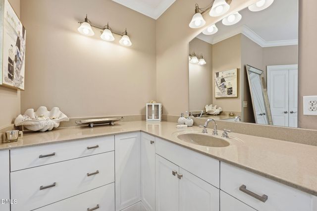 1031 Pinehurst Drive, Chapel Hill, NC 27517