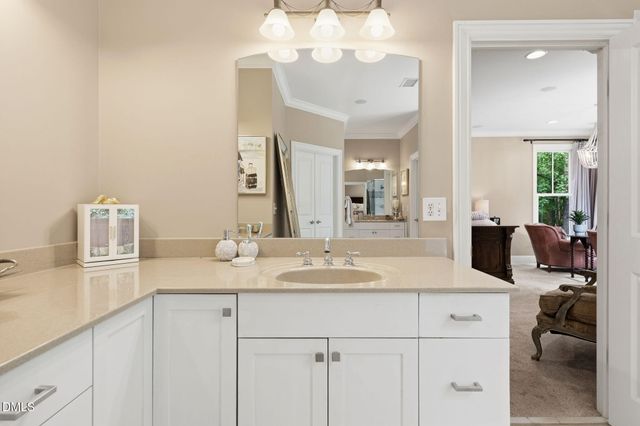 1031 Pinehurst Drive, Chapel Hill, NC 27517