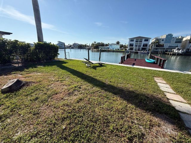 185 175TH TERRACE DRIVE E, Redington Shores, FL 33708