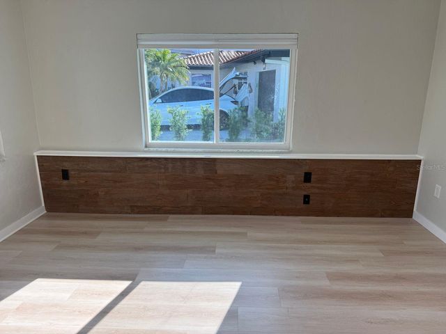 185 175TH TERRACE DRIVE E, Redington Shores, FL 33708