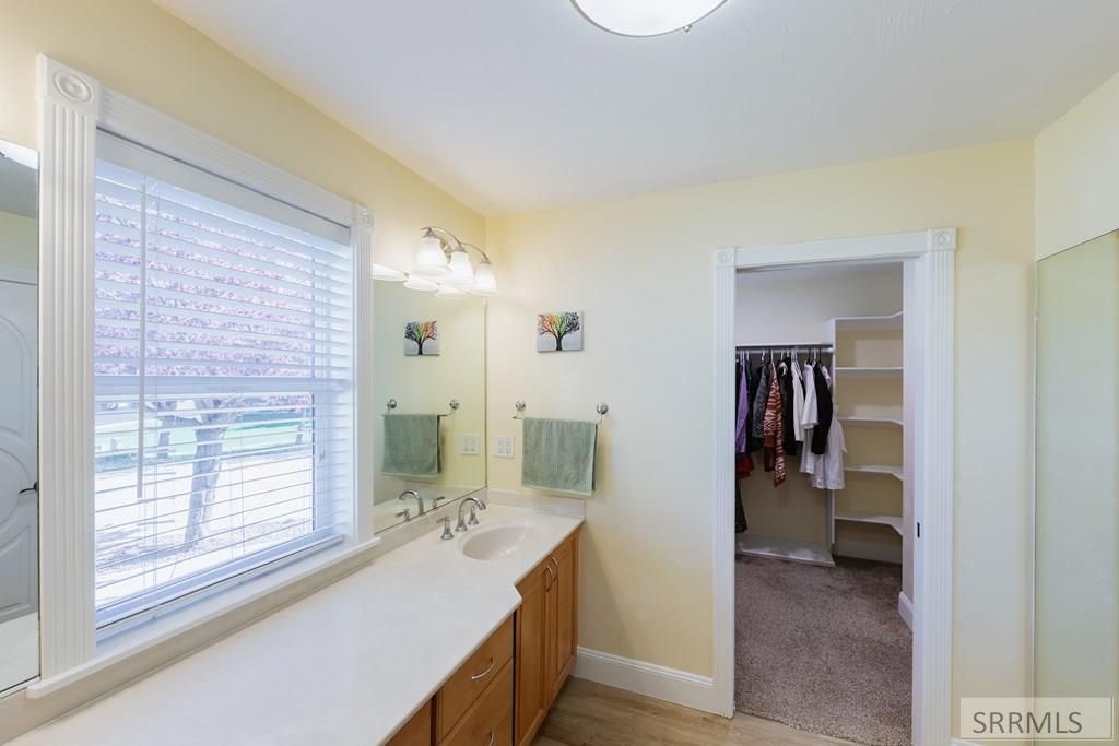 Image 15 of property listing at 5485 Pahala Drive, Idaho Falls, ID 83404