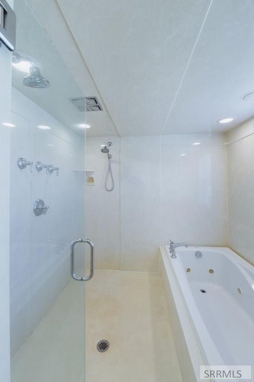 Image 17 of property listing at 5485 Pahala Drive, Idaho Falls, ID 83404