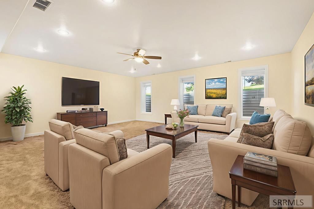 Image 25 of property listing at 5485 Pahala Drive, Idaho Falls, ID 83404