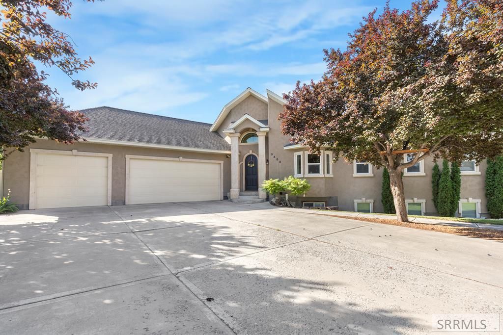 Image 3 of property listing at 5485 Pahala Drive, Idaho Falls, ID 83404